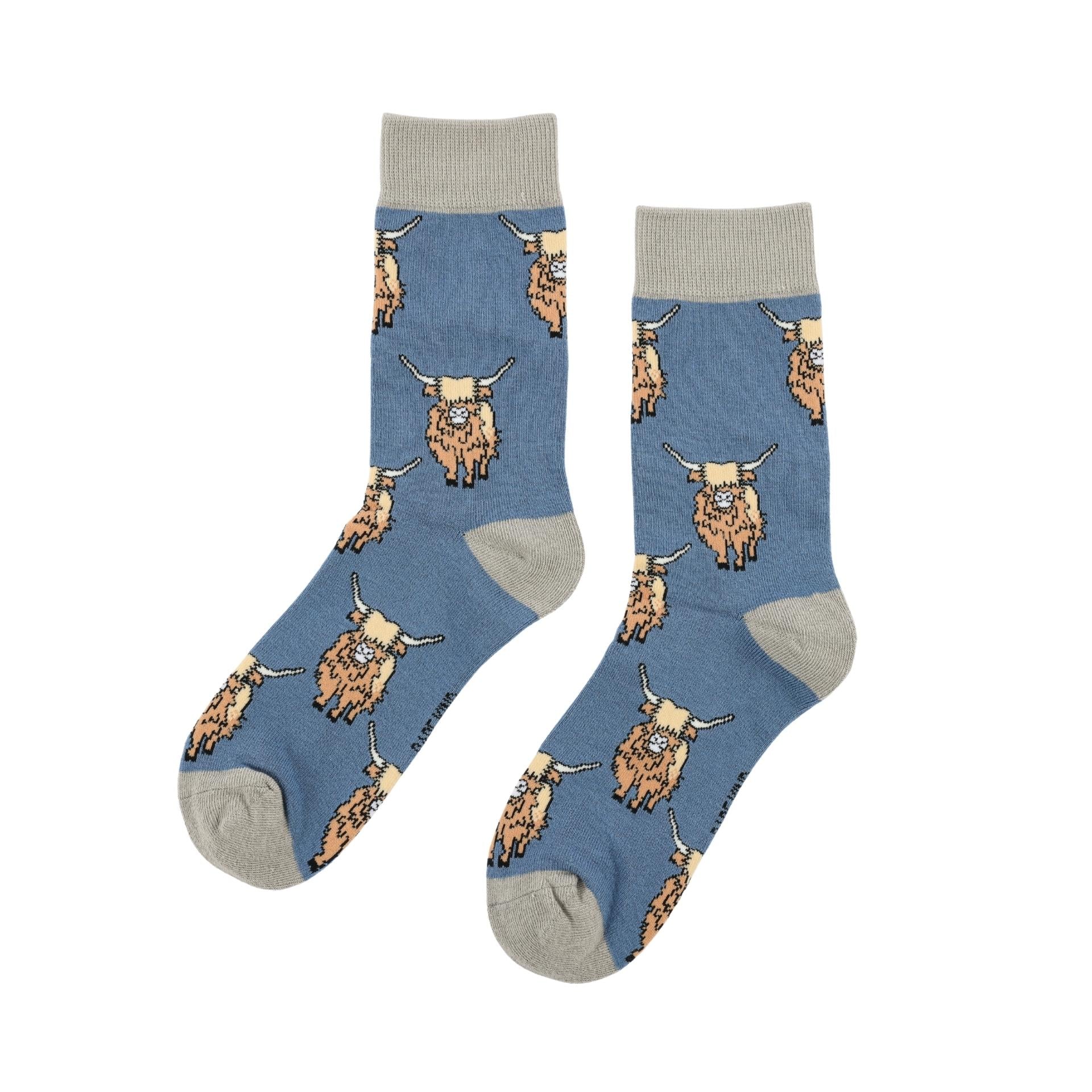 Pull Up Bar Doorframe - Save the Highland Cow Bamboo Socks