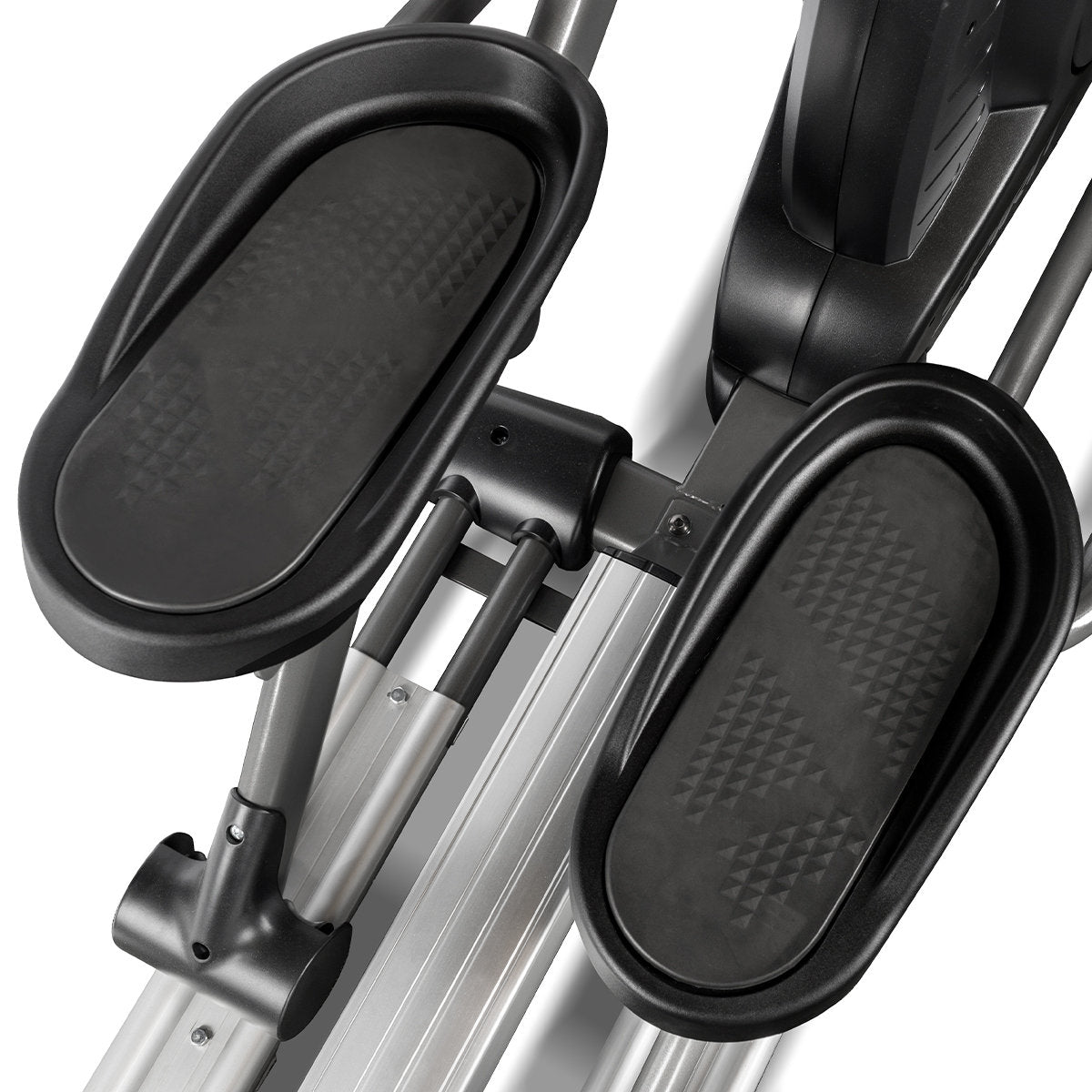 Spirit CE800+ Commercial Ellip - Yen Yoga & Fitness review and price